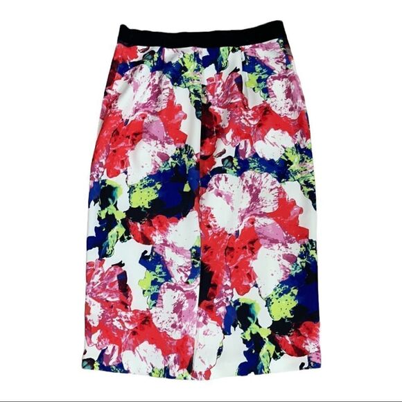MILLY Floral Pencil Skirt MEDIUM - Picture 3 of 15